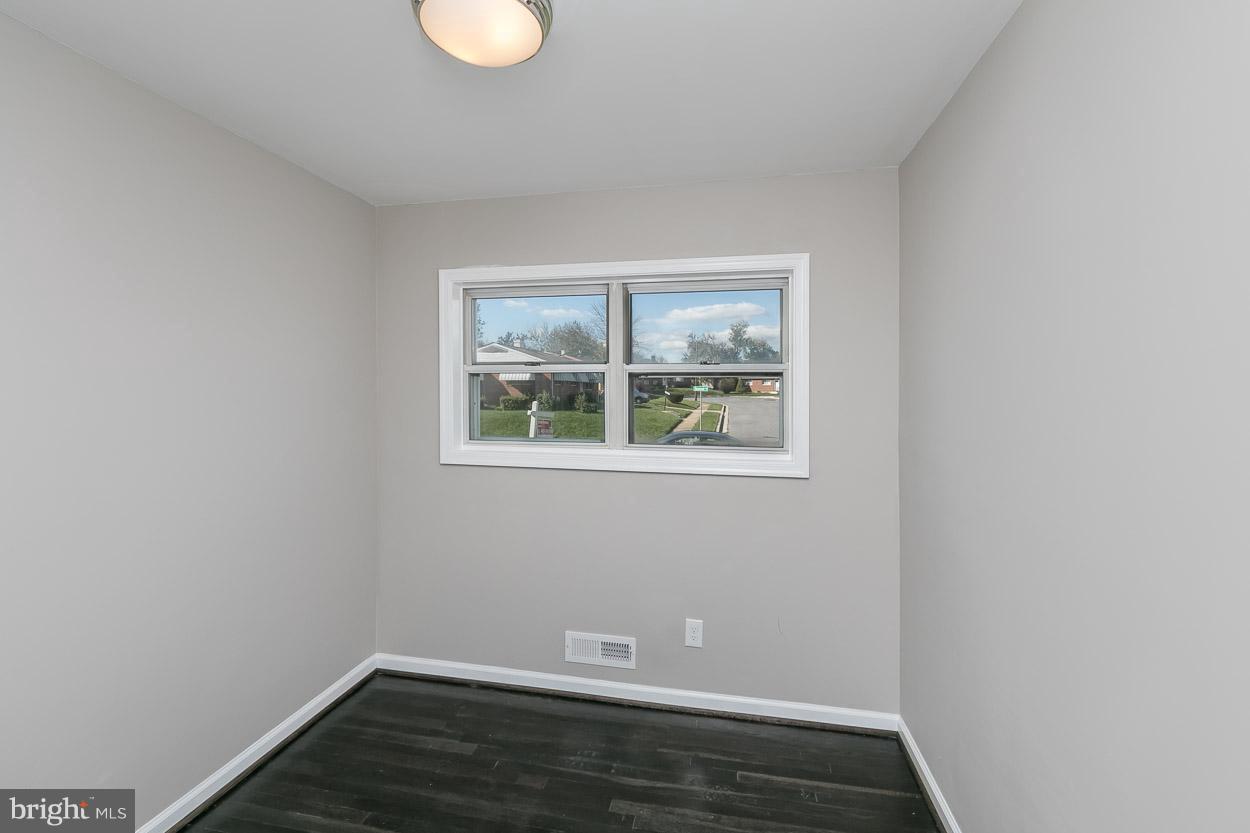 3707 Coronado Road Baltimore, MD 21244 - Photo 20 of 30 Bedroom