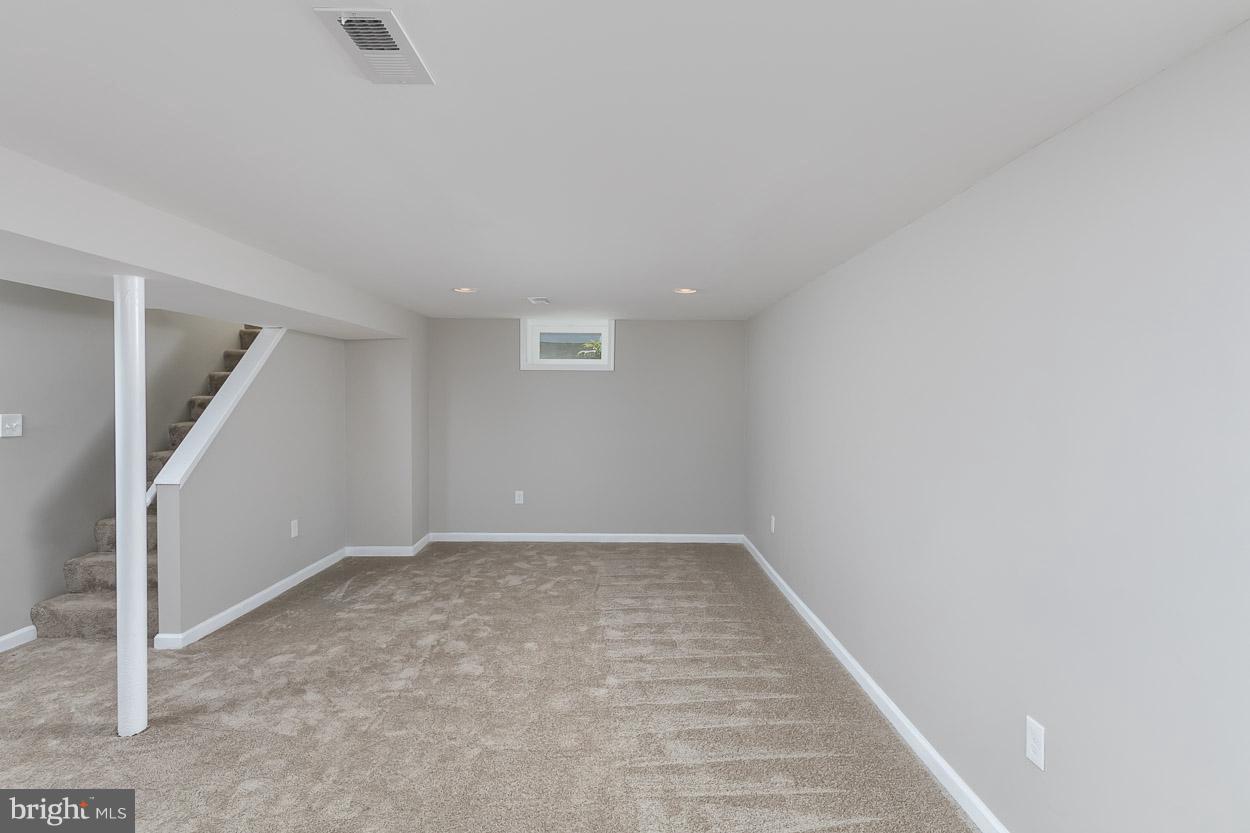 3707 Coronado Road Baltimore, MD 21244 - Photo 24 of 30 Family Room