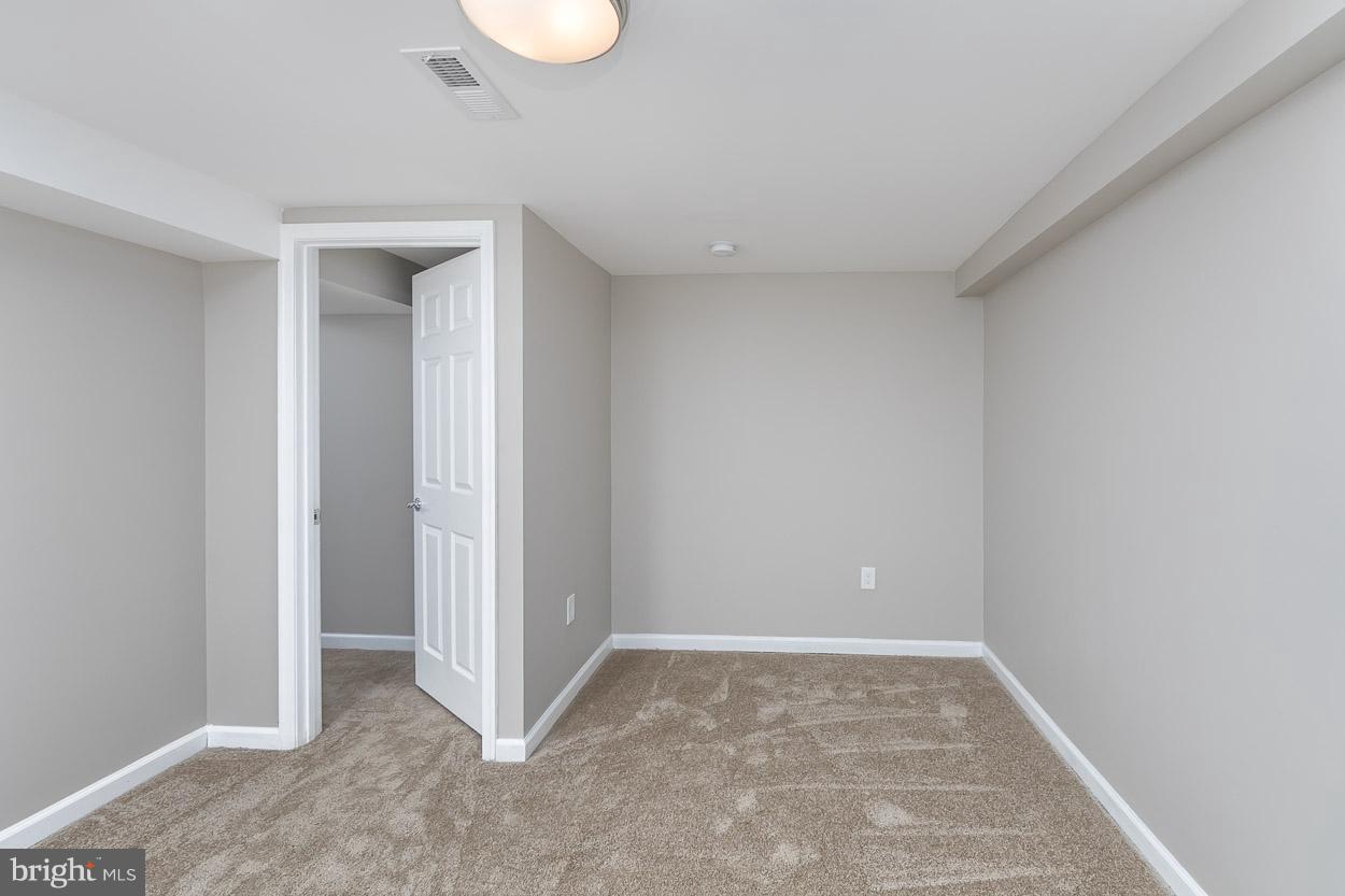 3707 Coronado Road Baltimore, MD 21244 - Photo 26 of 30 Bedroom