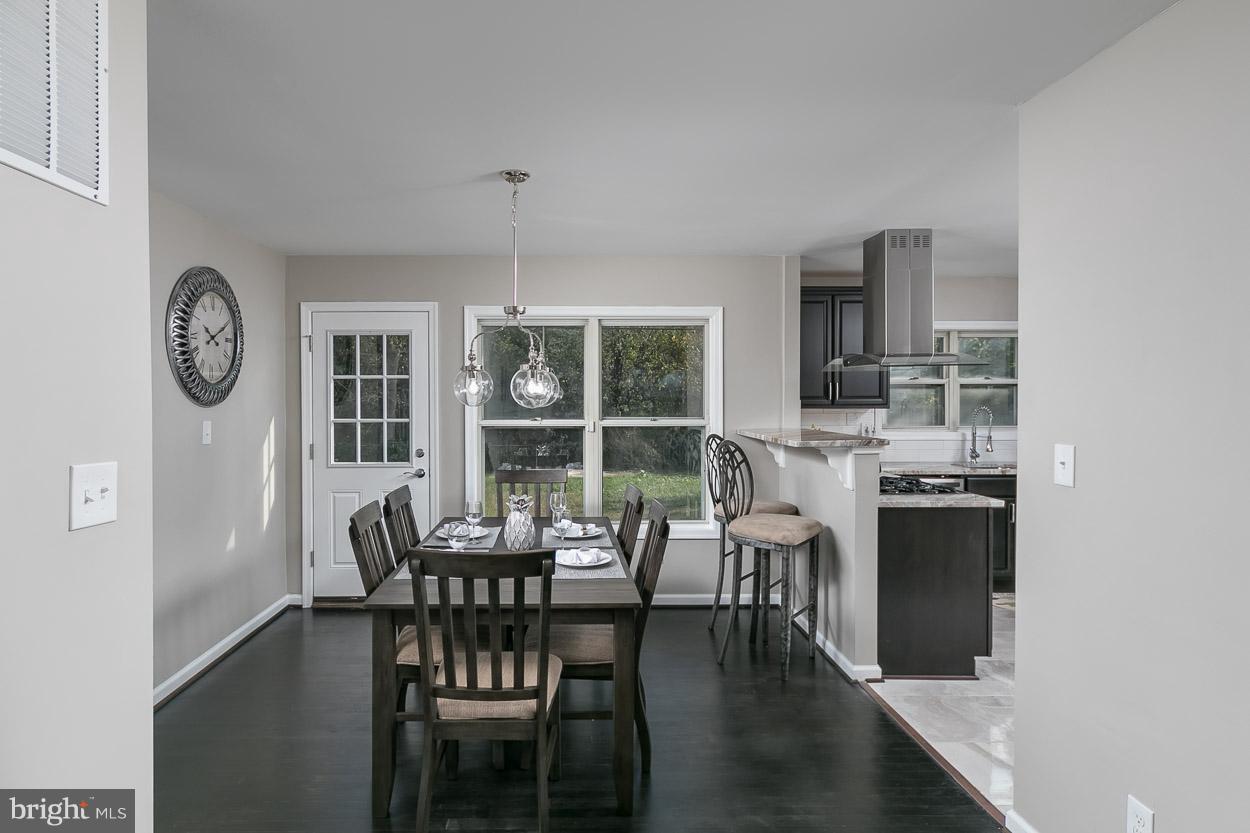 3707 Coronado Road Baltimore, MD 21244 - Photo 10 of 30 Dining Room