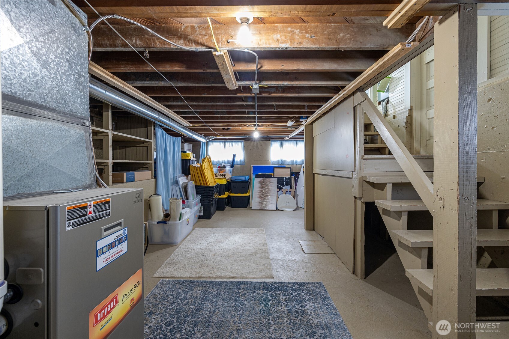 318 4th Street Southwest Puyallup, WA 98371 - Photo 28 of 40 a view of an entryway