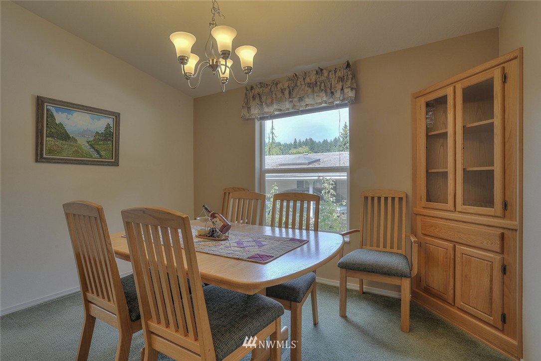 1032 Park Circle Bothell, WA 98021 - Photo 6 of 25