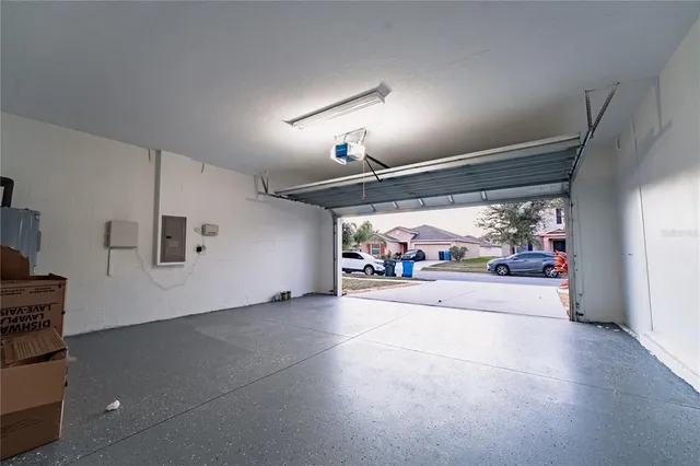 $329,900 | 253 Cascade Bend Drive, Ruskin, FL 33570