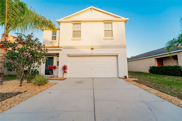 $329,900 | 253 Cascade Bend Drive, Ruskin, FL 33570