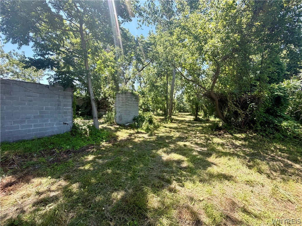 2026 Harris Road Carlton, NY 14571 - Photo 4 of 14 Gallery Image 4