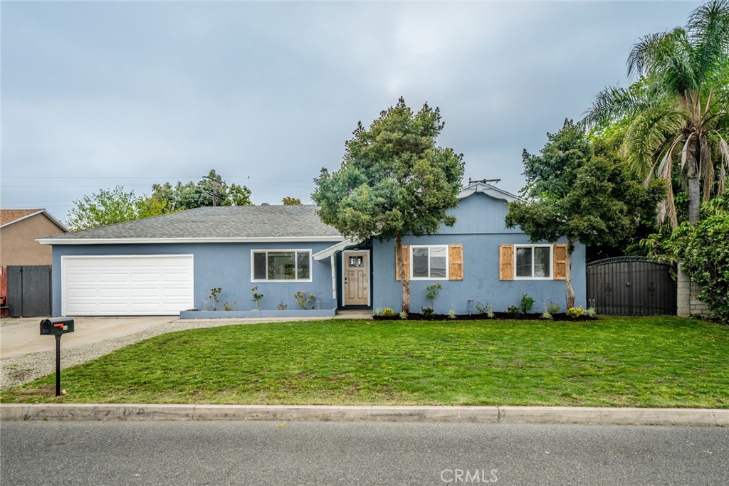 445 West Rosewood Street Rialto, CA 92376 - Photo 1 of 1