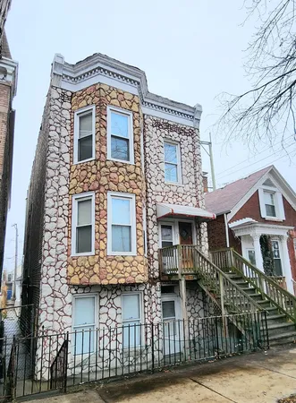 $1,380 | 3520 South Winchester Avenue, Unit G, Chicago, IL 60609