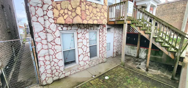 $1,300 | 3520 South Winchester Avenue, Unit G, Chicago, IL 60609