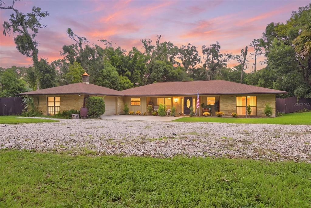 1026 Valley Forge Road DeLand, FL 32720 - Photo 2 of 38 Gallery Image 2