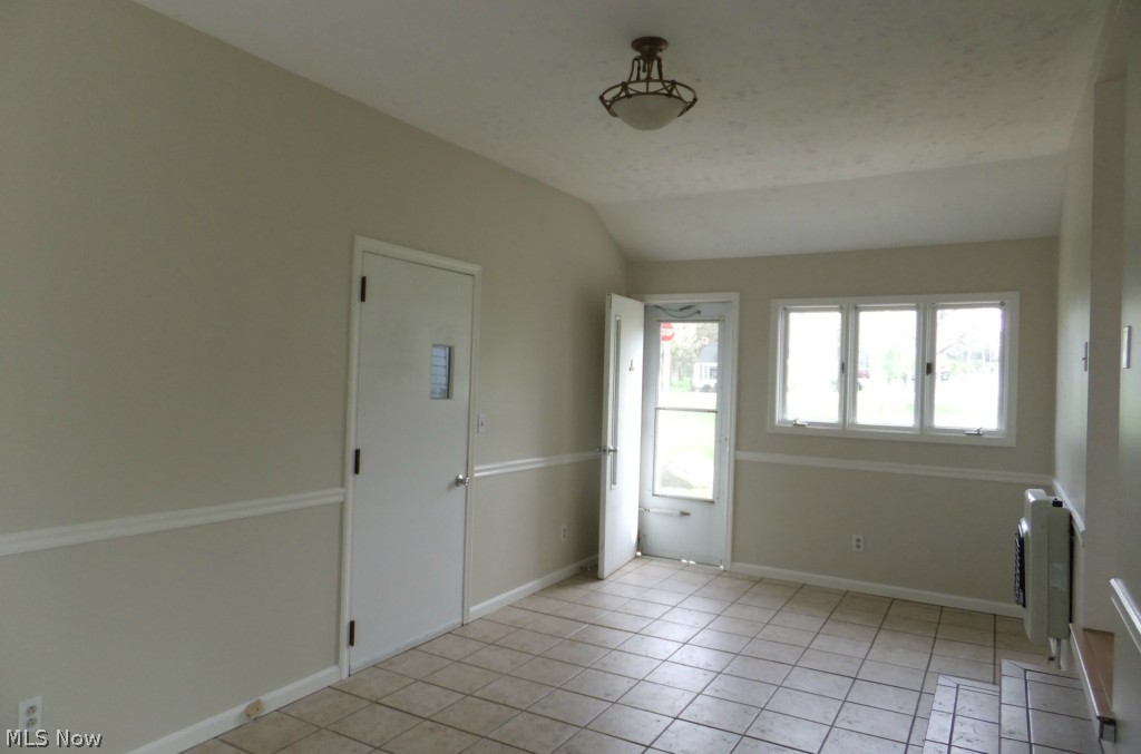 3211 Hillside Road Independence, OH 44131 - Photo 6 of 24 Gallery Image 6