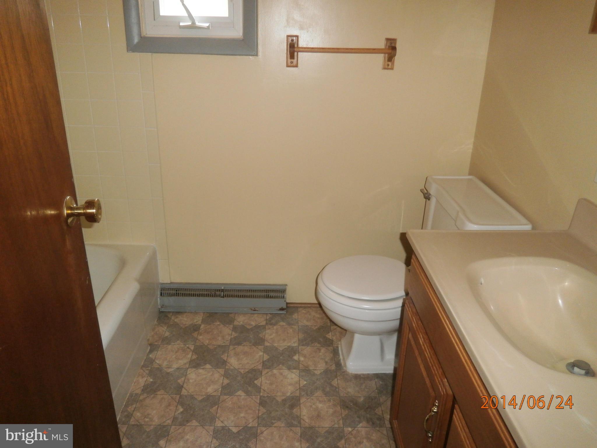 7017 Kellys Store Road Thurmont, MD 21788 - Photo 11 of 12 Bath