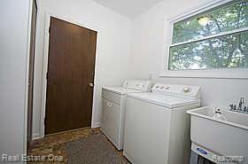 2635 Rambling Way Bloomfield Hills, MI 48302 - Photo 12 of 19 ramble lndry rm