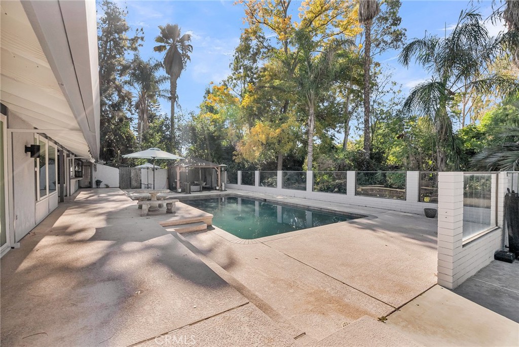 2110 Hathaway Place Riverside, CA 92506 - Photo 44 of 57 Gallery Image 44