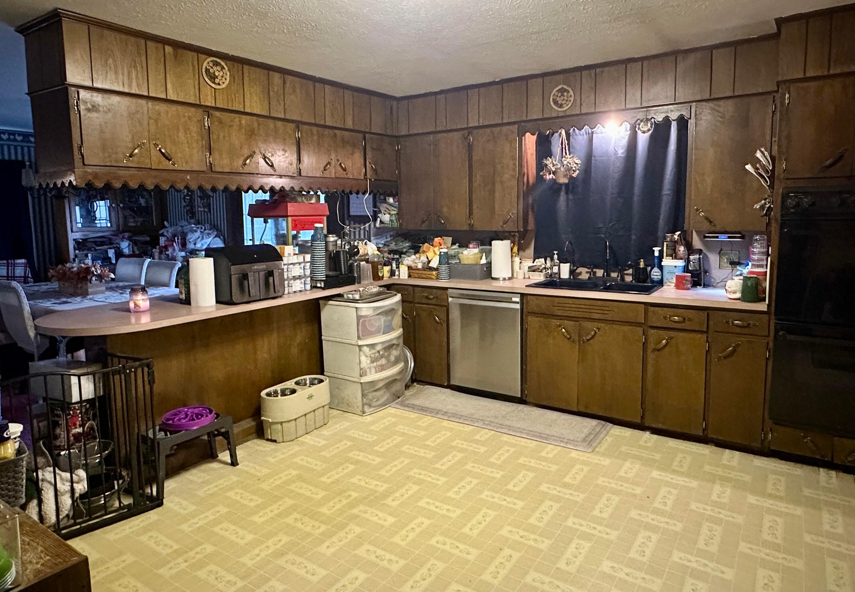 7265 Kuhn Road Shelby, OH 44875 - Photo 12 of 23 IMG_4951