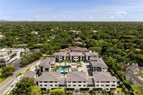 $12,000 | 7498 Southwest 100th Street, Pinecrest, FL 33156