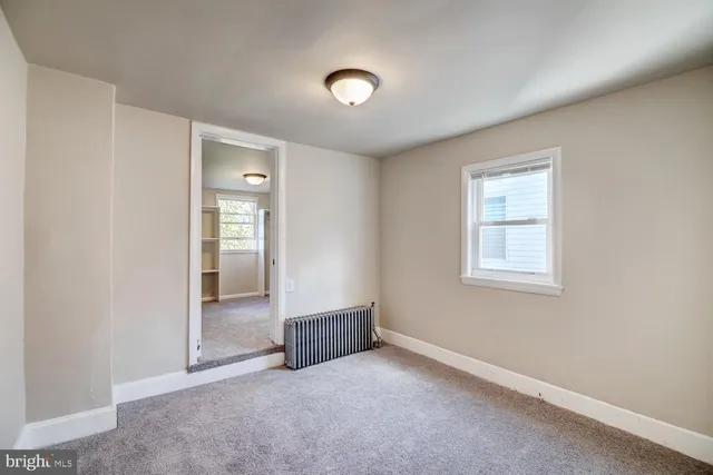 $1,900 | 1909 West 8th Street, Wilmington, DE 19805