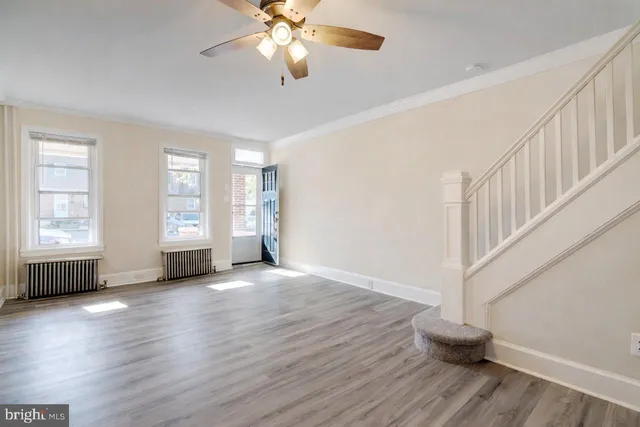 $1,900 | 1909 West 8th Street, Wilmington, DE 19805