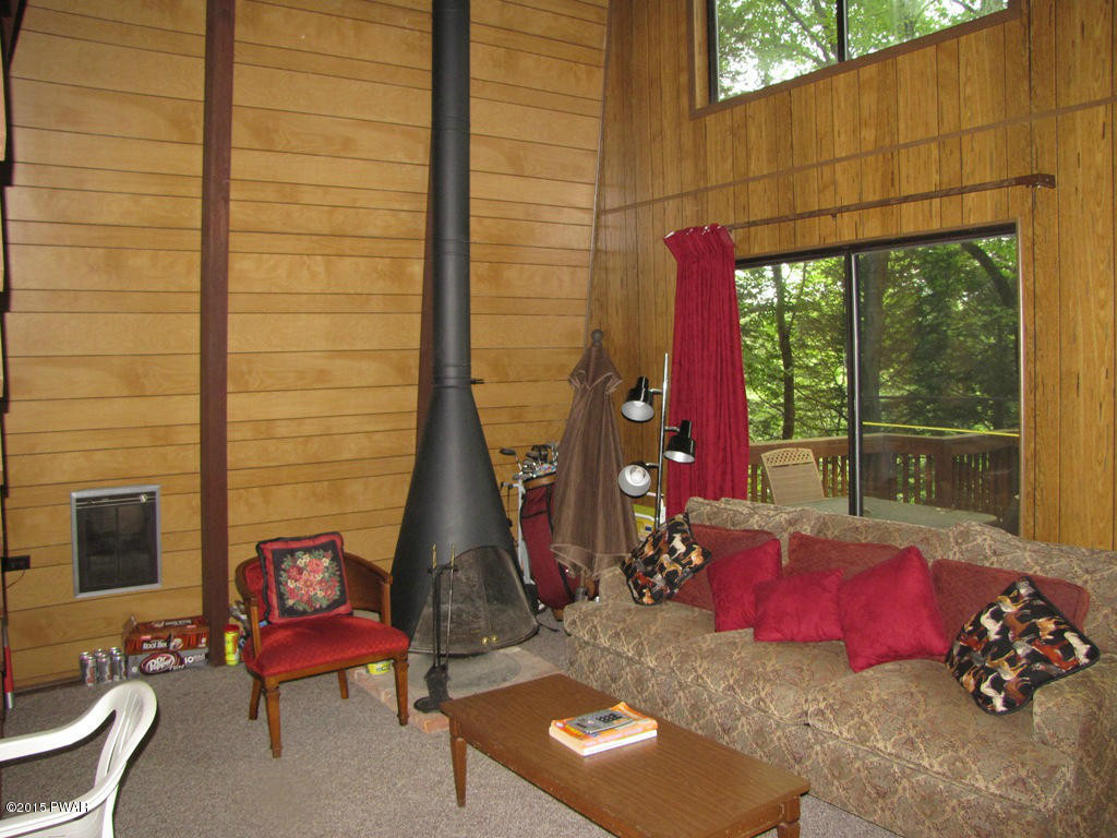 2296 Brookfield Road Lake Ariel, PA 18436 - Photo 4 of 29