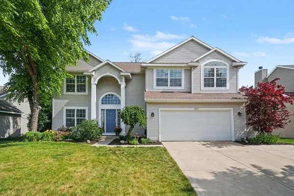 $535,000 | 10719 Woodridge Drive, Zeeland, MI 49464