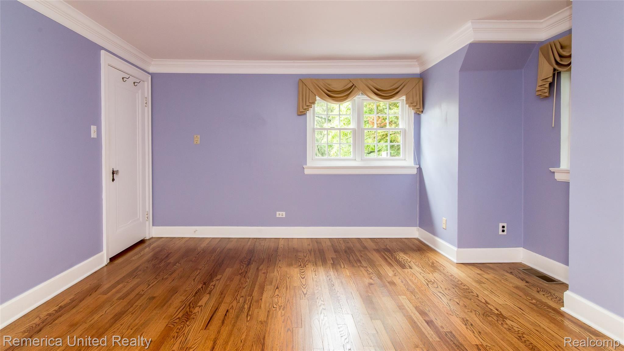 2095 West Commerce Road Milford, MI 48380 - Photo 31 of 61 Bedroom2.jpg