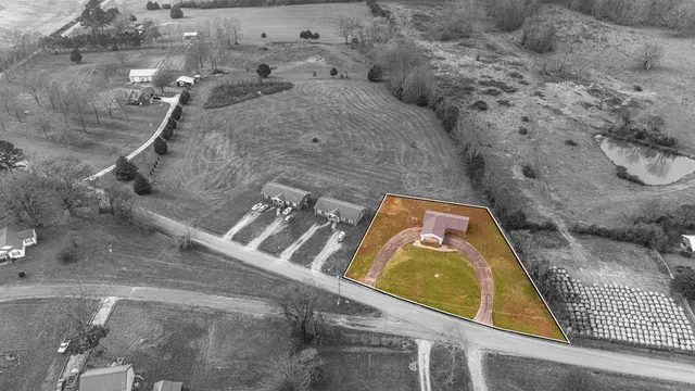 $118,000 | 37 Old Jackson Highway South, St. Joseph, TN 38481