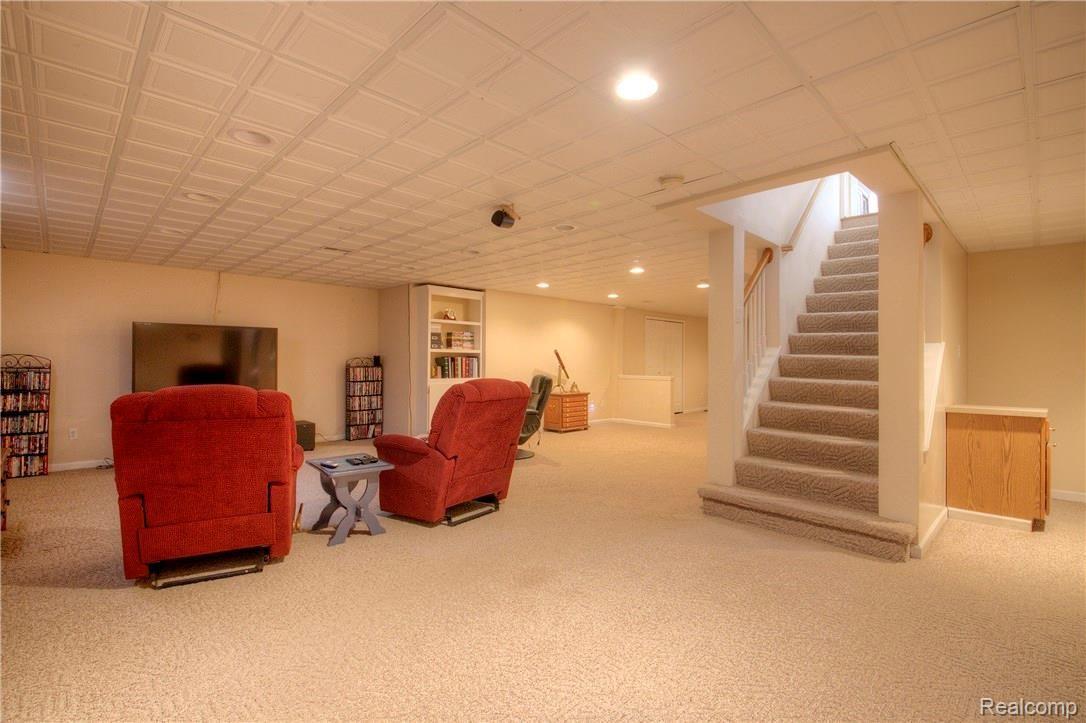 47854 Pavillon Road Canton, MI 48188 - Photo 51 of 57 51 BAS.jpg
