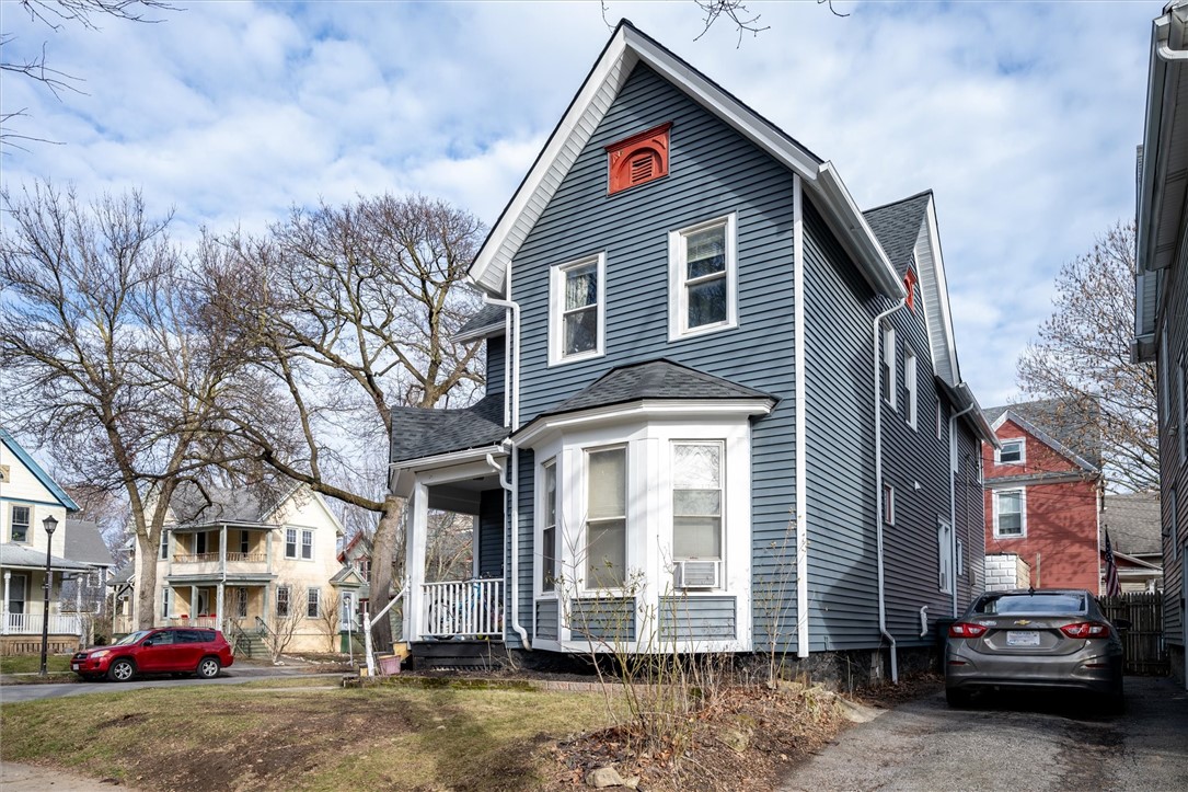 402 Pearl Street Rochester, NY 14607 - Photo 3 of 7