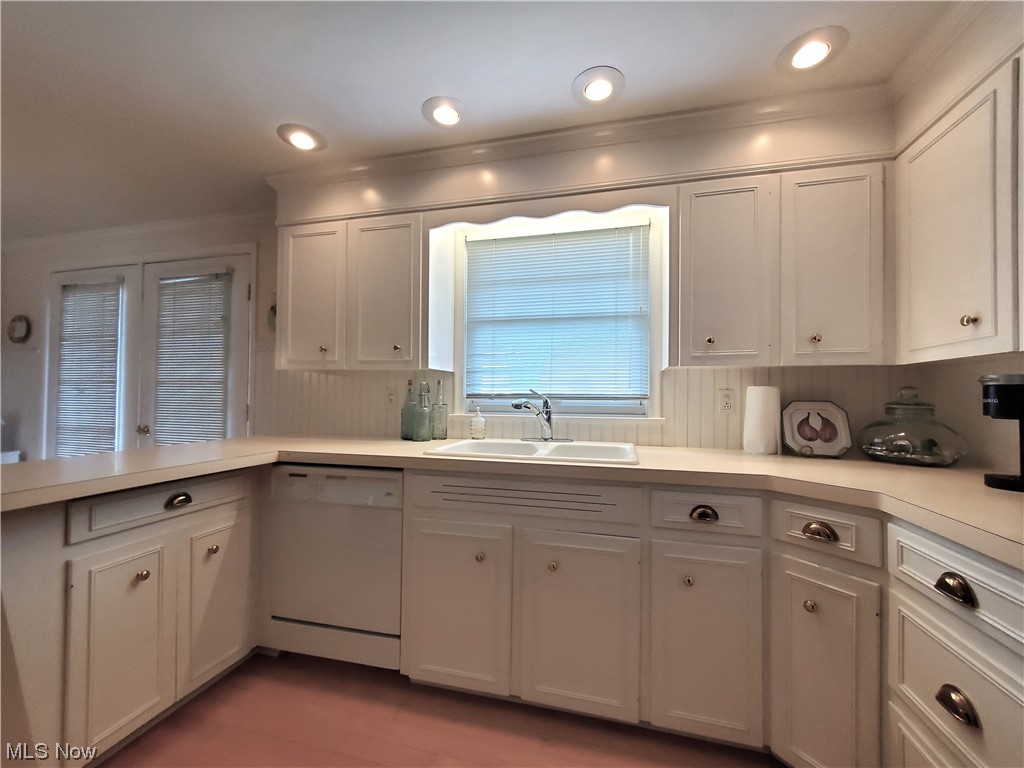 249 Rufener Street Rittman, OH 44270 - Photo 11 of 36 Kitchen with overhead lighting