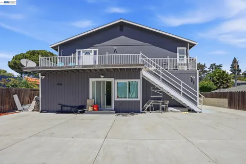 $948,000 | 2102 Overhill Road, Concord, CA 94520