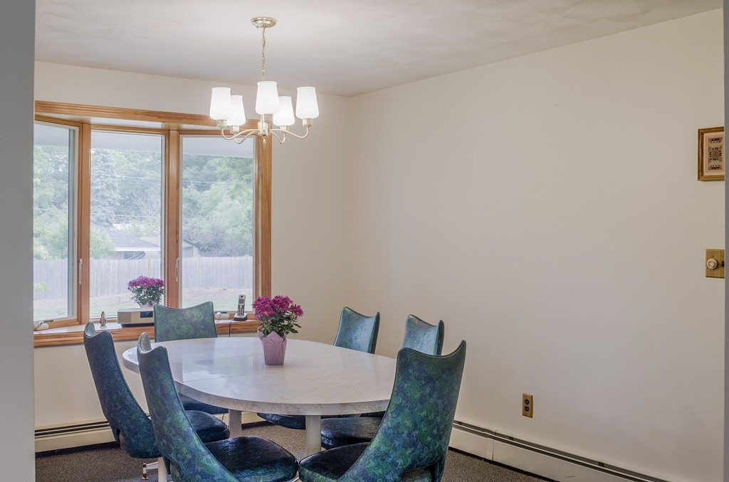 15 Dublin Road Peabody, MA 01960 - Photo 5 of 21 Gallery Image 5