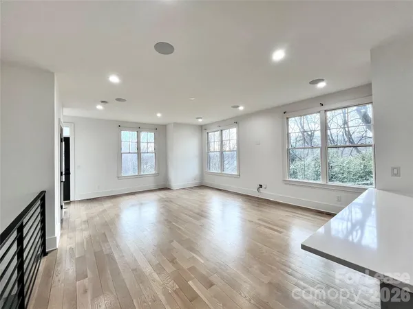 $3,450 | 614 West Boulevard, Charlotte, NC 28203