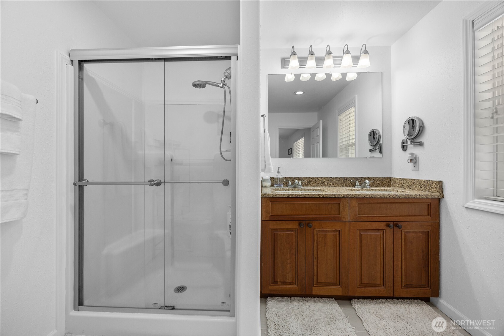 4621 Navarre Coulee Road Chelan, WA 98816 - Photo 29 of 38