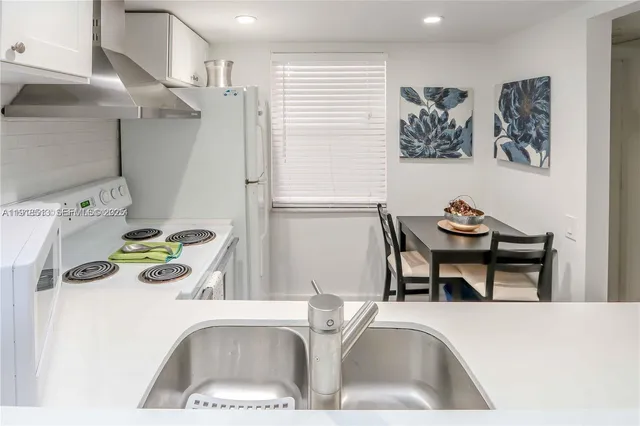 $1,650 | 9150 Lime Bay Boulevard, Unit 212, Tamarac, FL 33321