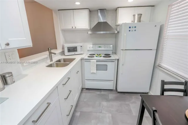 $1,650 | 9150 Lime Bay Boulevard, Unit 212, Tamarac, FL 33321