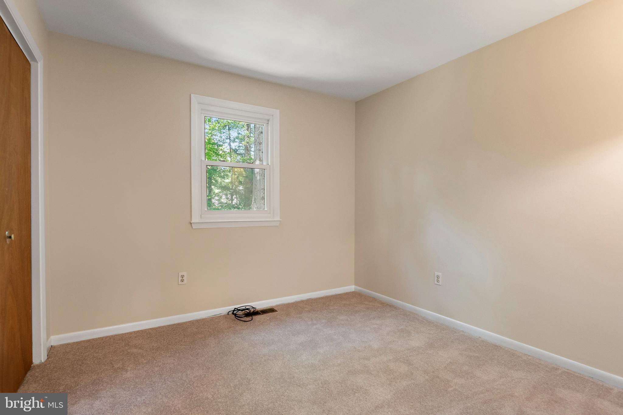 1701 Underwood Road Gambrills, MD 21054 - Photo 46 of 62 an empty room with windows