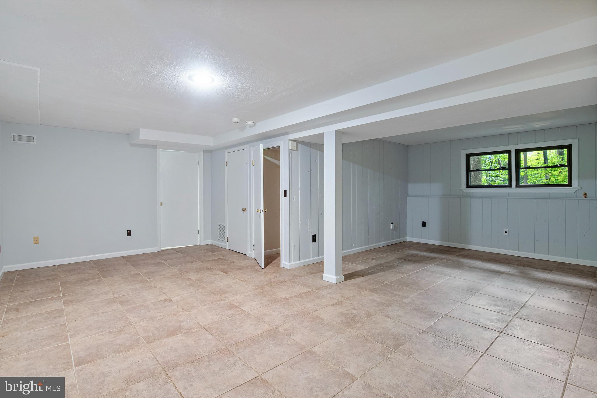 1701 Underwood Road Gambrills, MD 21054 - Photo 50 of 62 a view of an empty room and window