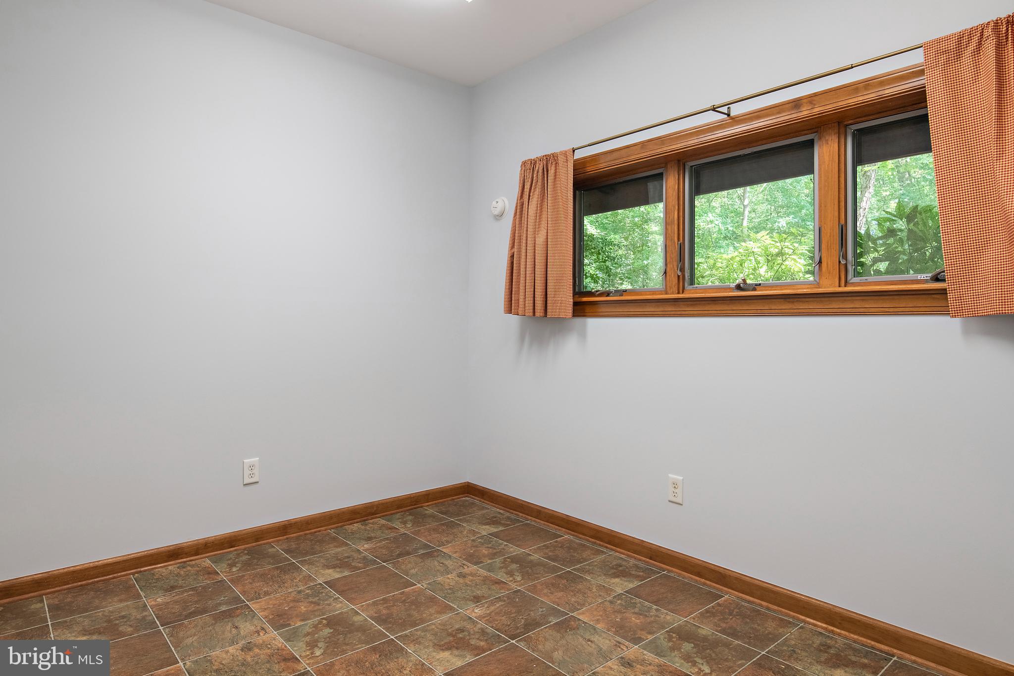 1701 Underwood Road Gambrills, MD 21054 - Photo 53 of 62 Art Studio