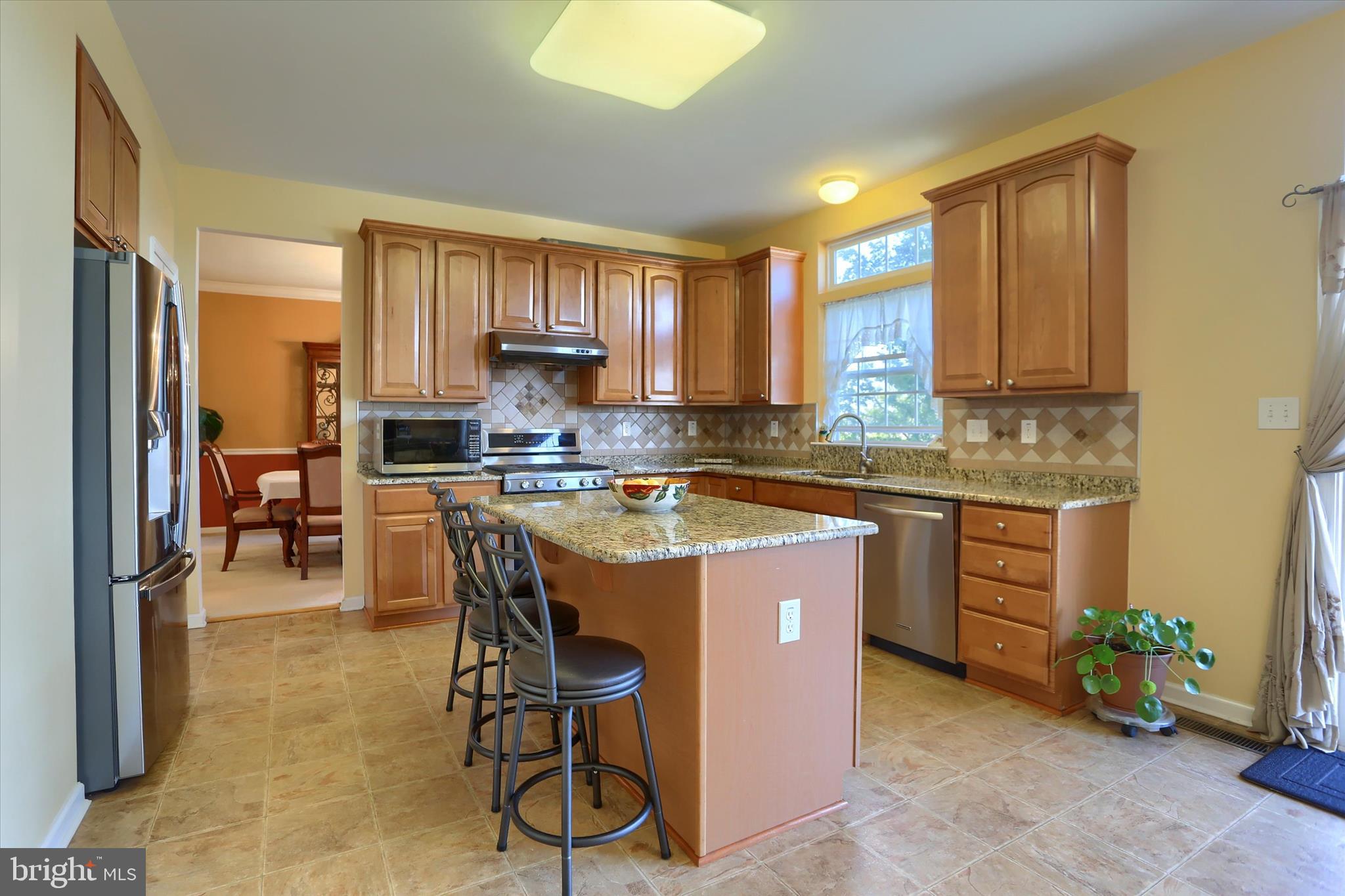 409 Wynwood Road York, PA 17402 - Photo 17 of 64