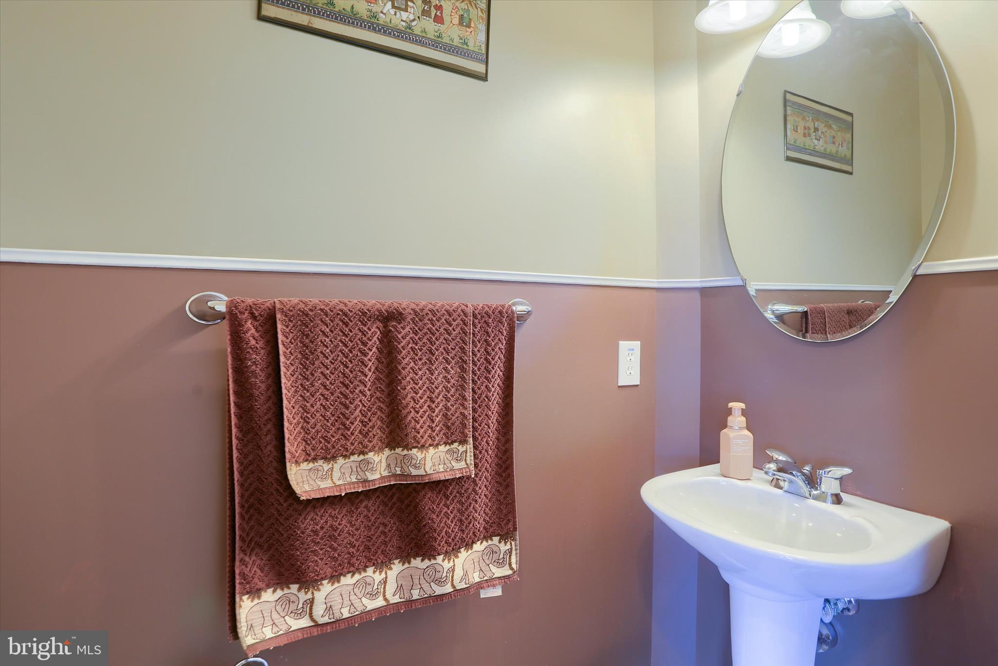 409 Wynwood Road York, PA 17402 - Photo 28 of 64 a bathroom with a sink and a mirror