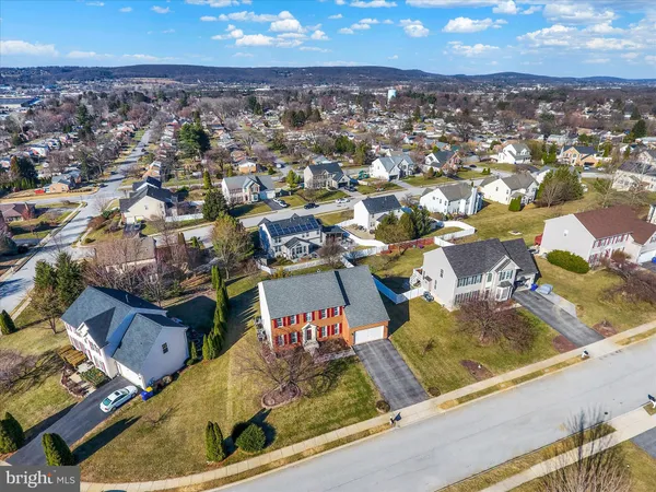$584,900 | 409 Wynwood Road, York, PA 17402