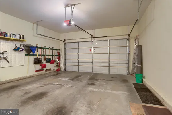 $584,900 | 409 Wynwood Road, York, PA 17402
