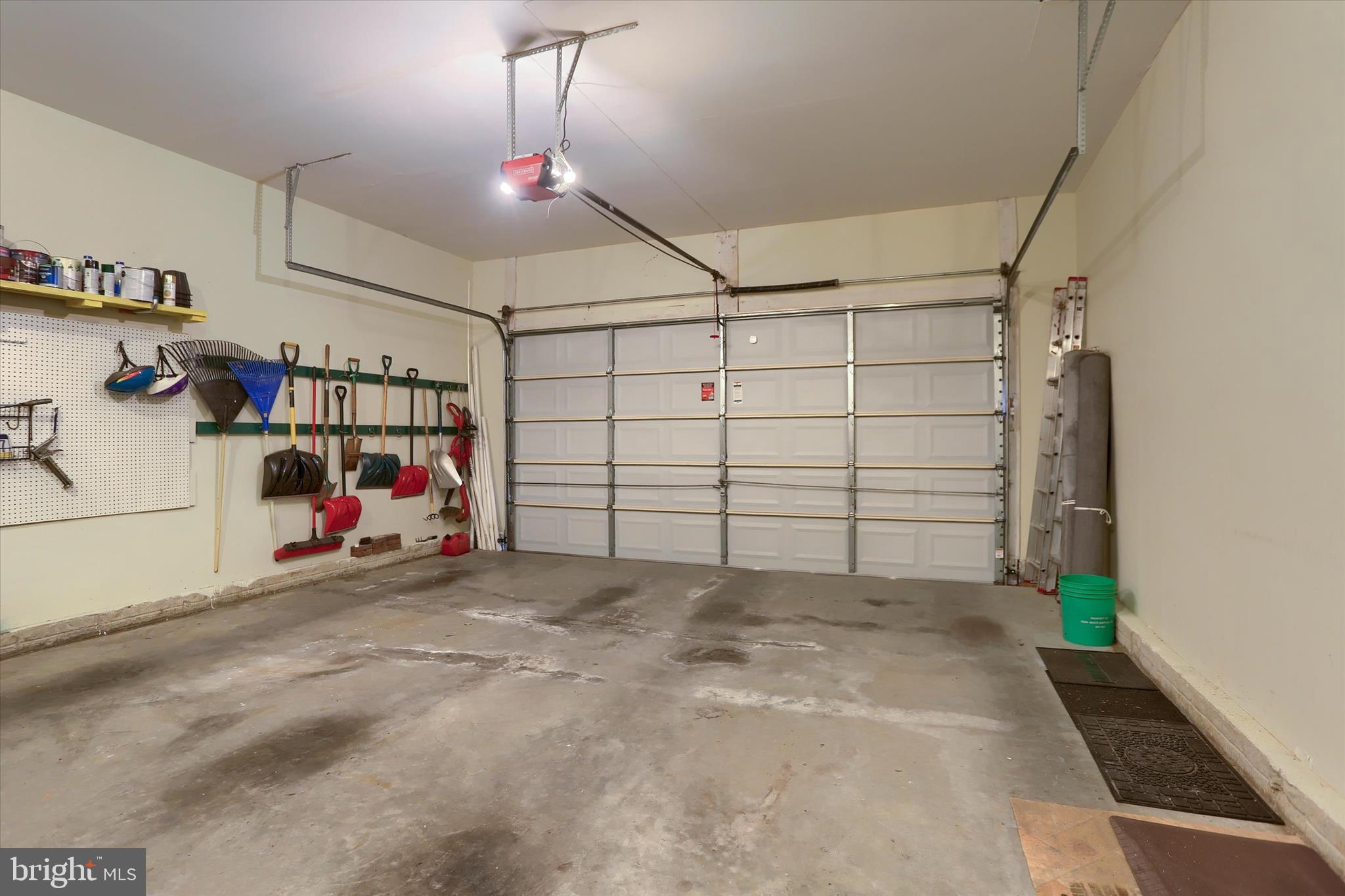 409 Wynwood Road York, PA 17402 - Photo 60 of 64 a view of a garage