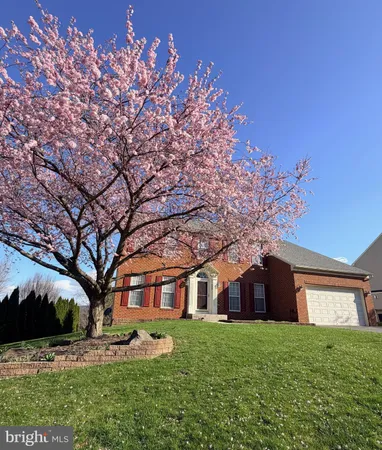 $584,900 | 409 Wynwood Road, York, PA 17402