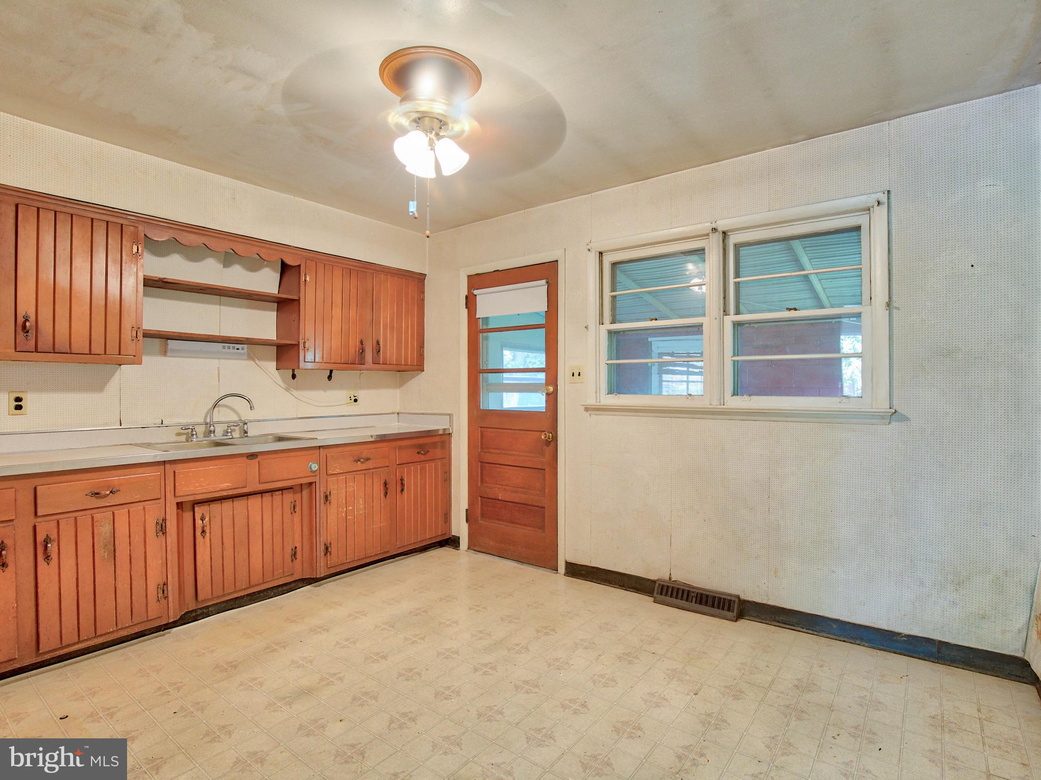 434 Ritter Road White Post, VA 22663 - Photo 16 of 30 Kitchen