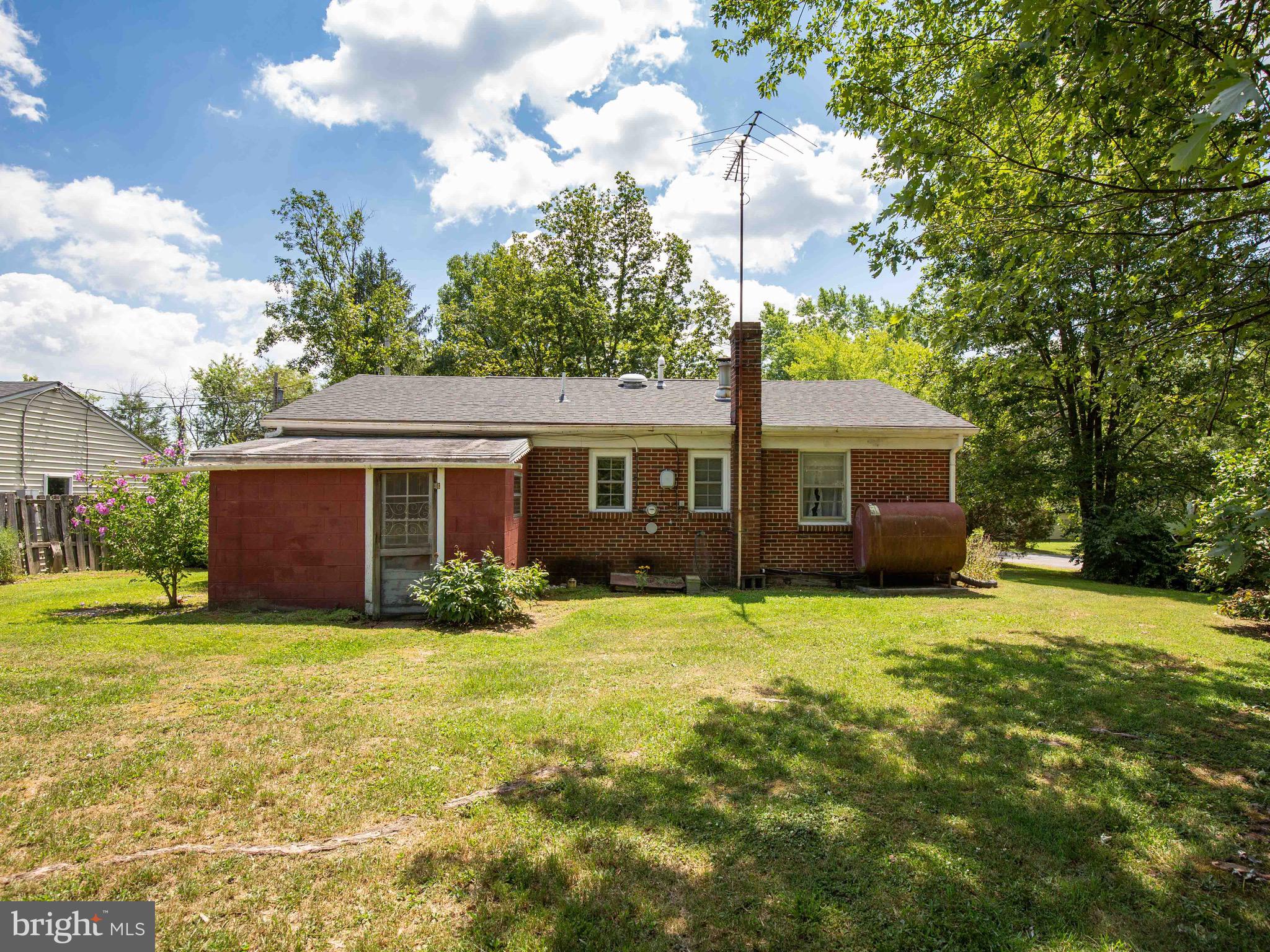 434 Ritter Road White Post, VA 22663 - Photo 7 of 30 Exterior (rear)
