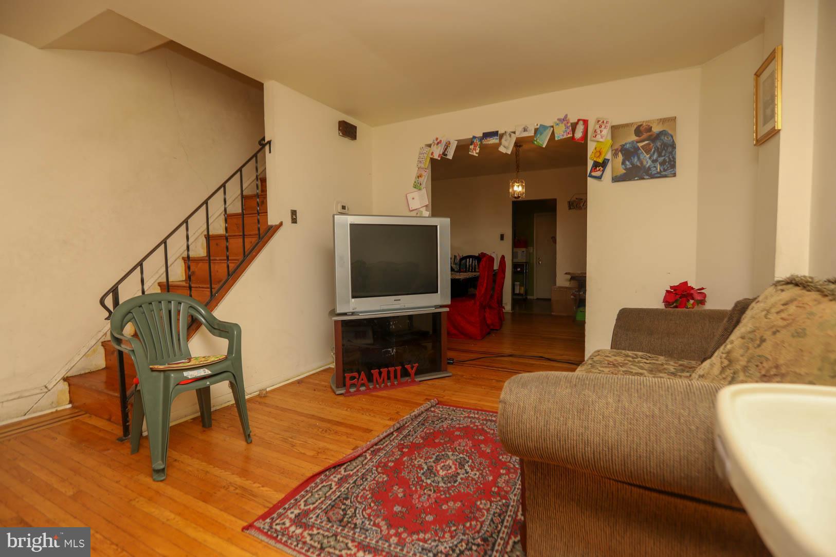3118 Tasker Street Philadelphia, PA 19145 - Photo 2 of 25 Gallery Image 2