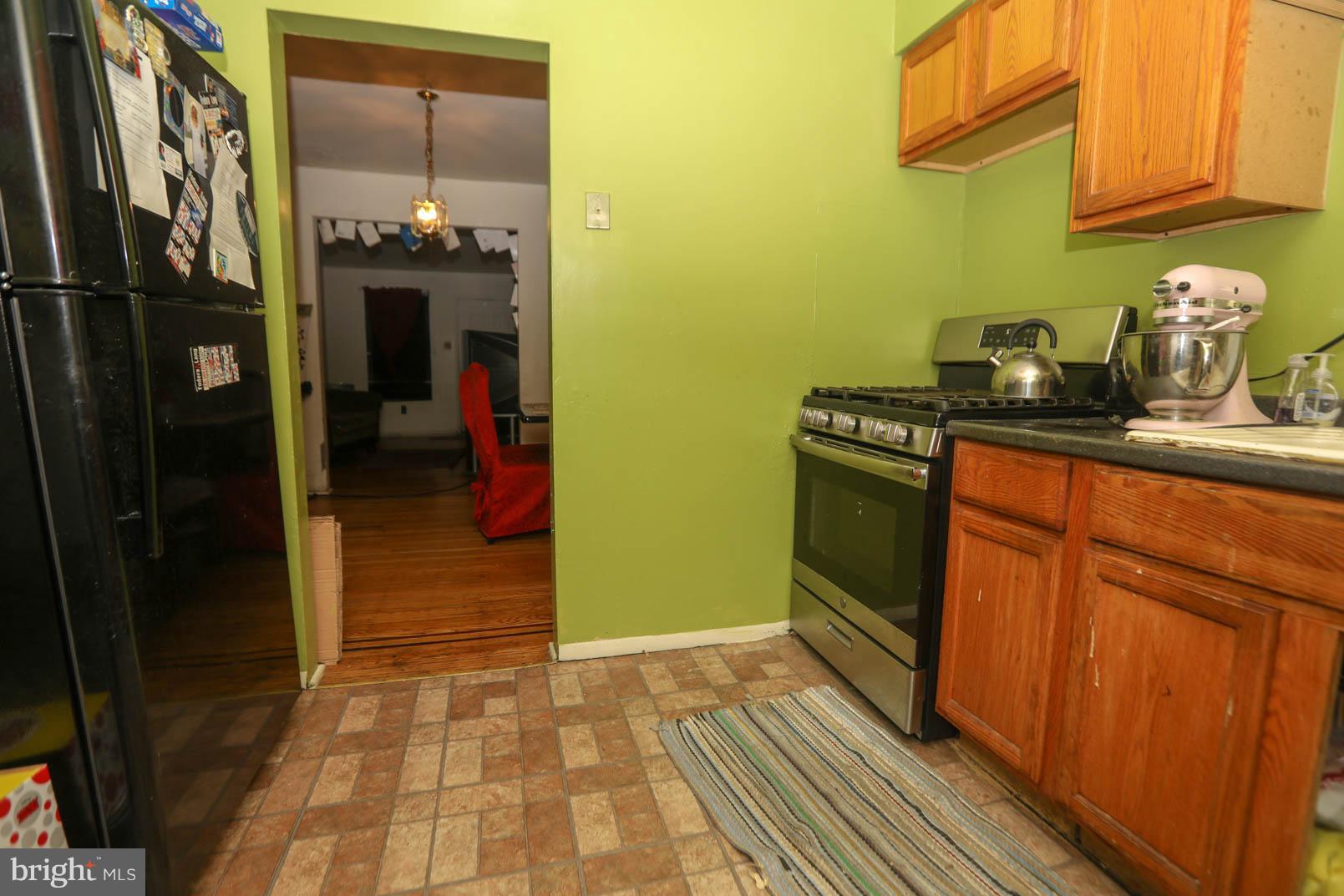3118 Tasker Street Philadelphia, PA 19145 - Photo 9 of 25 Gallery Image 9
