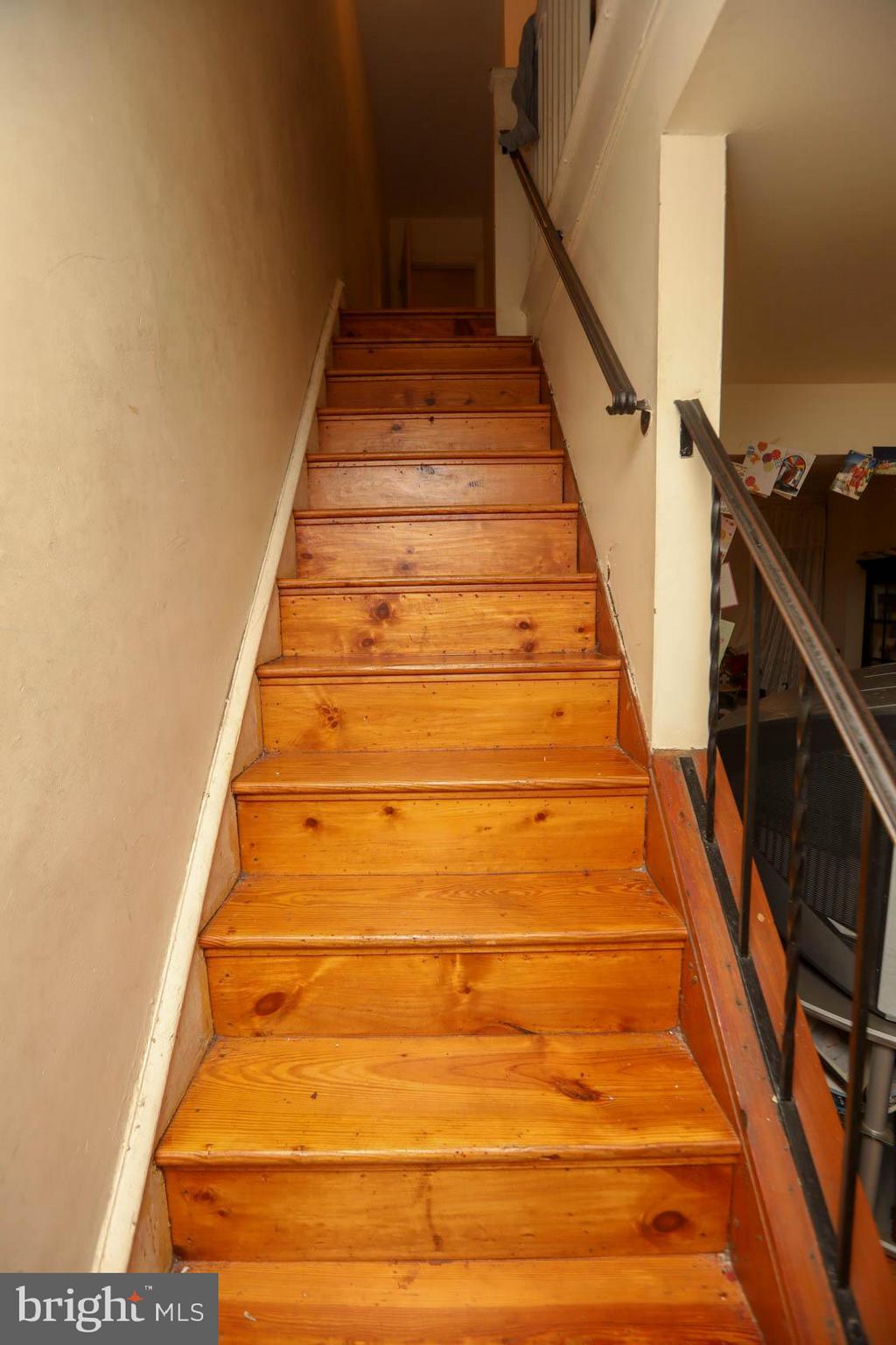 3118 Tasker Street Philadelphia, PA 19145 - Photo 10 of 25 Gallery Image 10