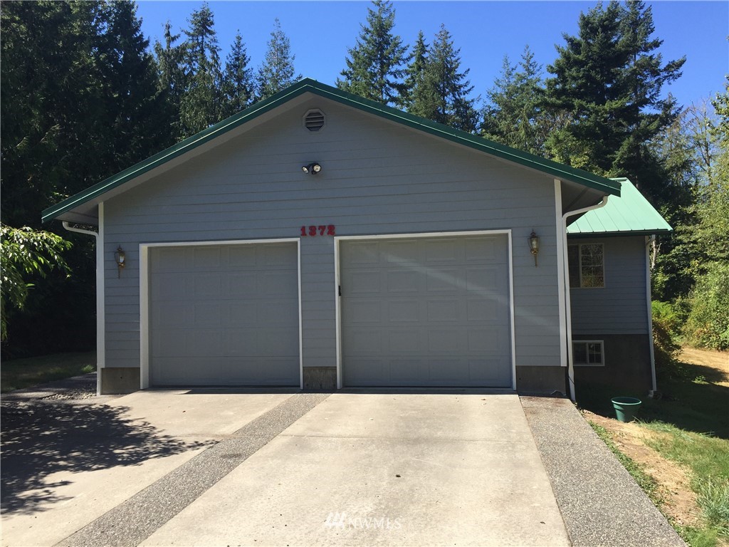 1372 Hunsicker Road Bellingham, WA 98226 - Photo 1 of 25 Gallery Image 1