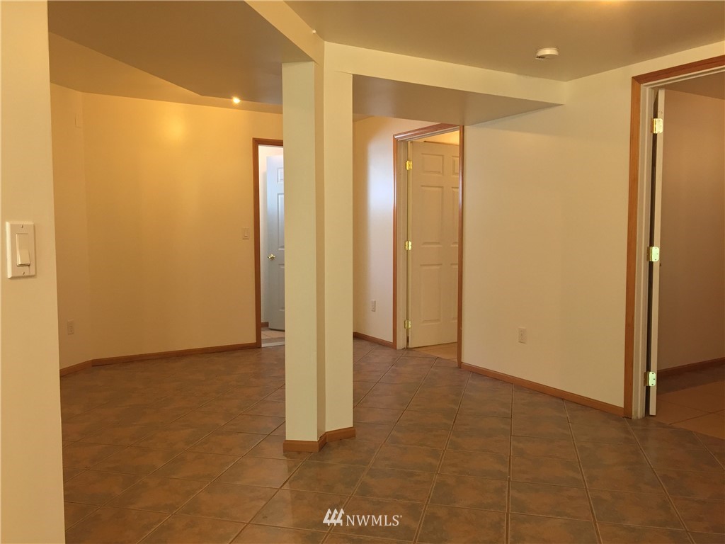 1372 Hunsicker Road Bellingham, WA 98226 - Photo 16 of 25 Gallery Image 16